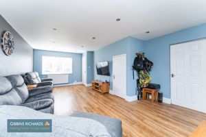 Sitting Room- click for photo gallery